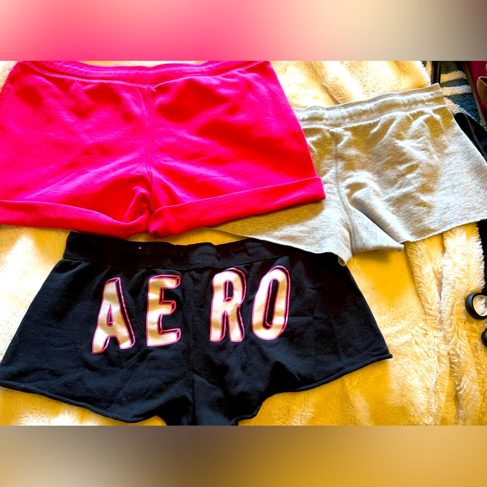 Lot of 3 pairs of Aeropostale sweatshorts! Size L and XL